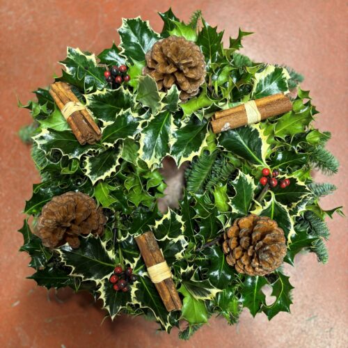 Classic Christmas Holly Natural