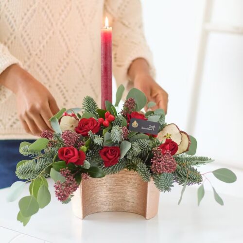 Christmas Classic Candle Arrangement