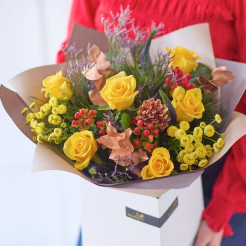 Winter Yellow Rose Bouquet