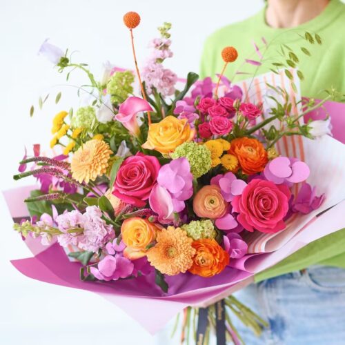 Mother’s Day hand-tied bouquet delivered by hand in the UK